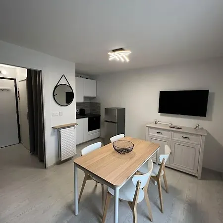 4 Pers, Pied Des Pistes, Wifi, Netflix, Lave-vaisselle 아파트